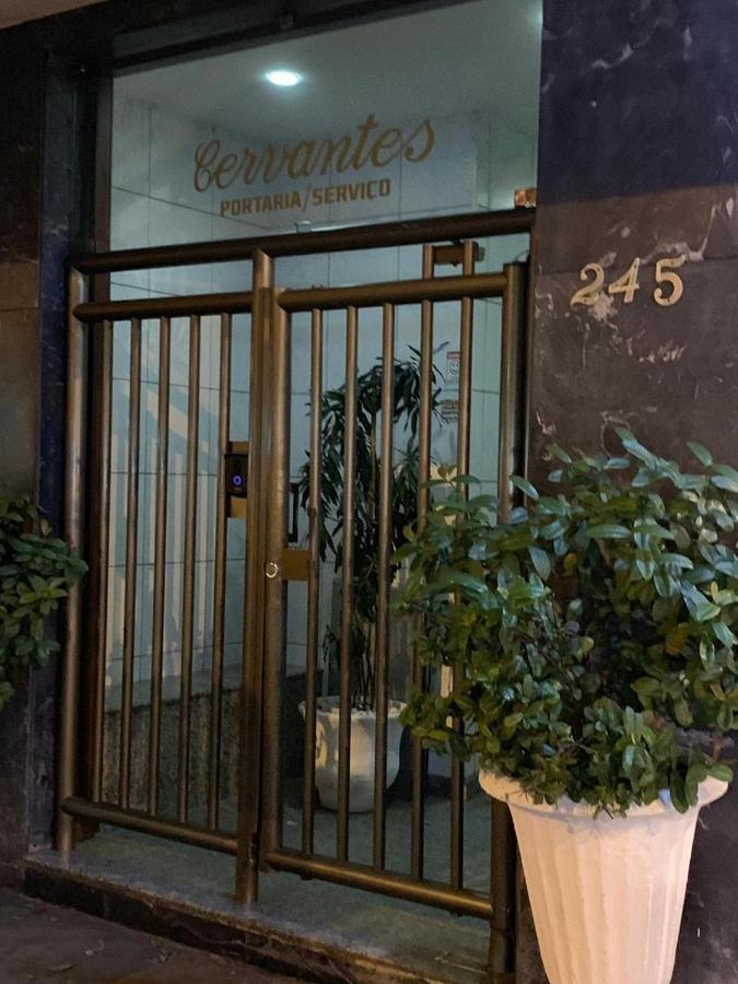 Dois quartos Duvivier quadra da praia Rio de Janeiro Exterior foto